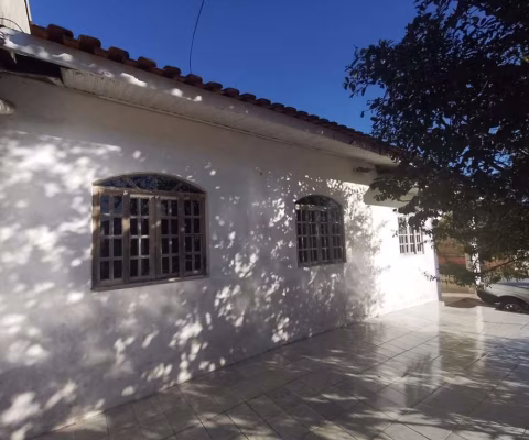 Casa Comercial com 3 quartos  à venda, 100.00 m2 por R$296800.00  - Contorno - Ponta Grossa/PR