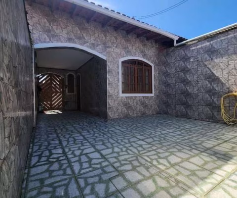 Casa à venda em Mongaguá, Balneário Itaóca, com 2 quartos, com 68 m²