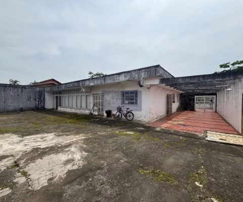 Terreno à venda em Itanhaém-SP, bairro Cibratel 1, com 900m² de área! Aproveite essa oportunidade única!