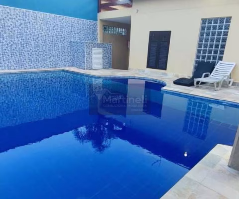 Casa à venda em Itanhaém-SP, Bopiranga: 3 quartos, 1 suíte, 2 salas, 3 banheiros, 5 vagas, 221 m². Imperdível!