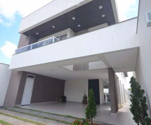Casa de Luxo à Venda em Itanhaém-SP, Bairro Cibratel 1: 5 Quartos, 5 Suítes, 3 Salas, 7 Banheiros, 5 Vagas de Garagem, 375m².