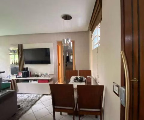 Apartamento com 2 Quartos e 1 banheiro à Venda, 44 m² por R$ 219.000