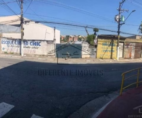Terreno 1060m² na Vila Mendes !