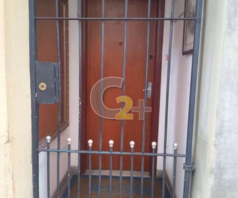 Casa padrão à venda em Perdizes, 2 quartos.