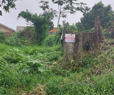 Terreno com 150m²