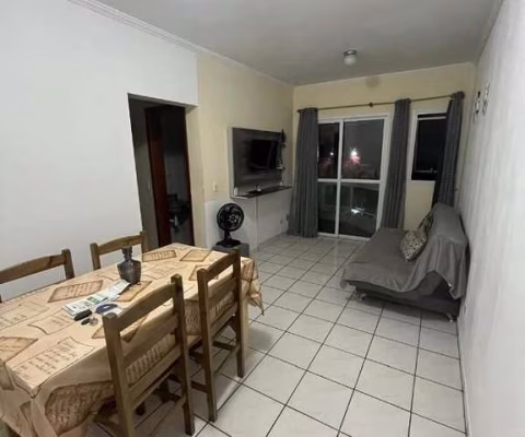 Oportunidade/Apto c/sacada Bem Localizado Prédio com Lazer.