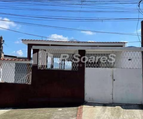 Casa com 3 quartos à venda na Rua Frei Pedro Sinzig, Honório Gurgel, Rio de Janeiro
