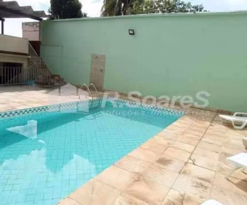 Casa com 3 quartos à venda na Rua das Rosas, Vila Valqueire, Rio de Janeiro