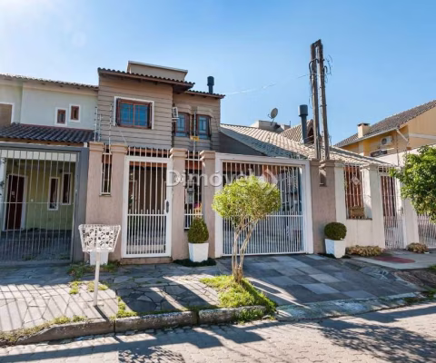 Casa com 3 quartos à venda na Rua Norival Paranaguá de Andrade, 41, Hípica, Porto Alegre