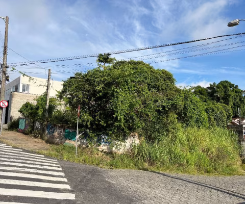 Lindo terreno em Blumaneu