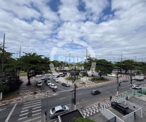 Apartamento Frente Mar à Venda no Bairro Embaré