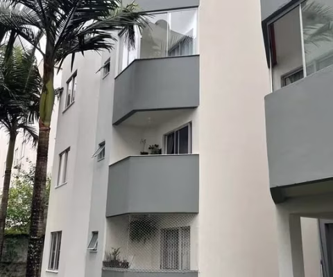Apartamento em Forquihinhas