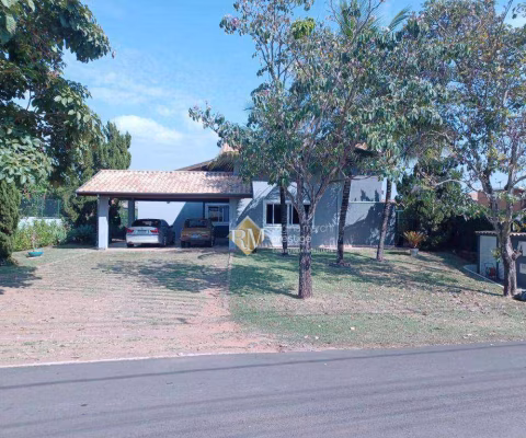 Linda casa com estrutura completa à venda no coração do Condomínio Terras de Mont Serrat em Salto/SP!!
