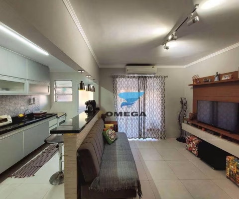 Apartamento à venda na praia do Tombo em Guarujá | Omega Imóveis