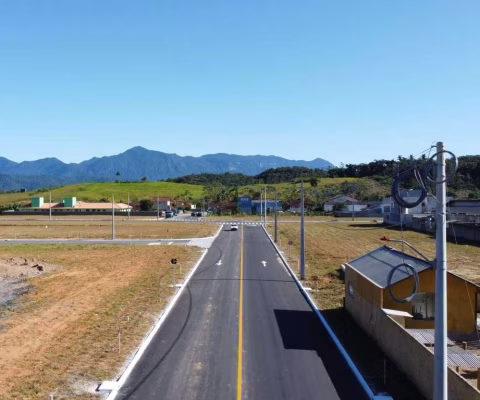 Terreno à Venda em Schroeder, 356,98m² àrea total - Rio Hern