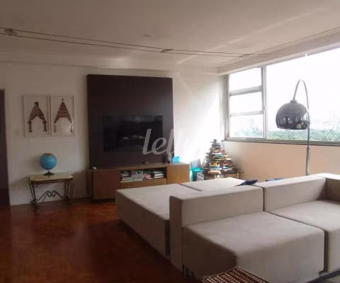 Apartamento com 3 quartos à venda na Alameda Gabriel Monteiro da Silva, 41, Jardim América, São Paulo