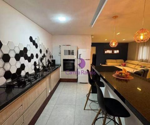 Sobrado com 4 dormitórios à venda, 300 m² por R$ 850.000,00 - Jardim Quaresmeira III - Suzano/SP