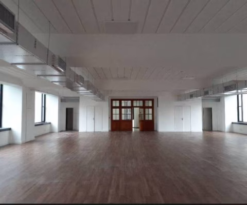 CONJUNTOS COMERCIAIS 188M² 4 VAGAS - Berrin