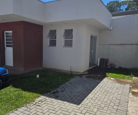 Excelente Casas de 3 Quartos no São Dimas/Colombo