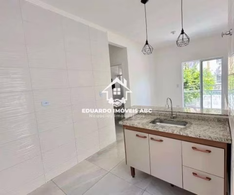 REF 10484- 2 Dormitórios. 1 Vaga. Ótima localização- Praia Grande