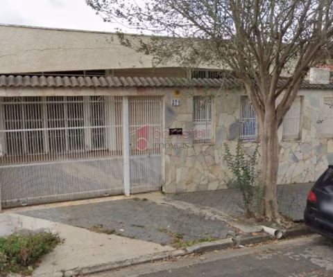 CASA À VENDA OU LOCAÇÃO, BAIRRO CIDADE LUIZA, JUNDIAÍ