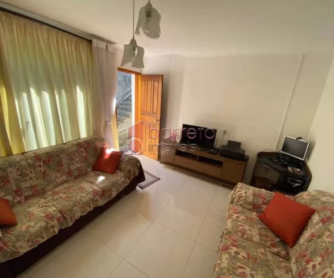 CASA À VENDA NO BAIRRO JARDIM DO LÍRIO EM JUNDIAÍ/SP