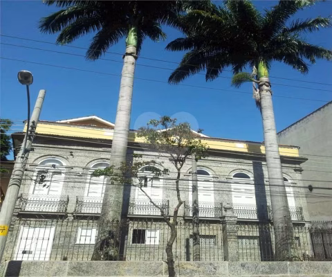 Prédio inteiro à venda ou para locação em Rio Comprido - RJ