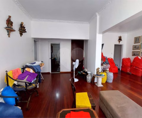Apartamento com 3 quartos à venda em Tijuca - RJ