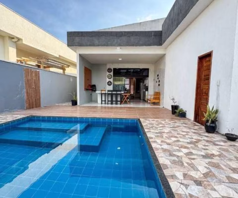 Casa em Alto Padrão, no condomínio Reserva do Parque , com 3 suítes, semi-mobiliada, climatizada e piscina , aceita financiamento bancário