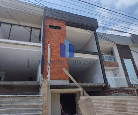 Casa para Venda em Volta Redonda, Jardim Belvedere, 3 dormitórios, 3 suítes, 4 banheiros, 4 vagas