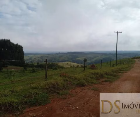 Fazenda à venda em Capão Bonito/SP - 161 alqueires de área no Centro - Oportunidade única!