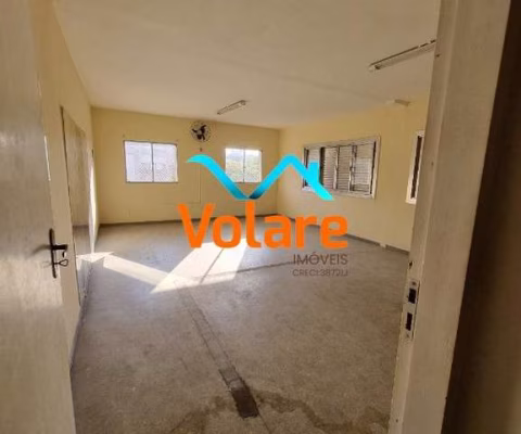 Casa comercial à venda em Osasco-SP, Vila Campesina: 10 salas, 4 banheiros, 3 vagas, 580 m². Venha conferir!