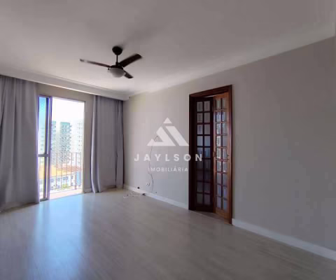 Apartamento com 2 quartos para alugar na Rua Arquias Cordeiro, Méier, Rio de Janeiro