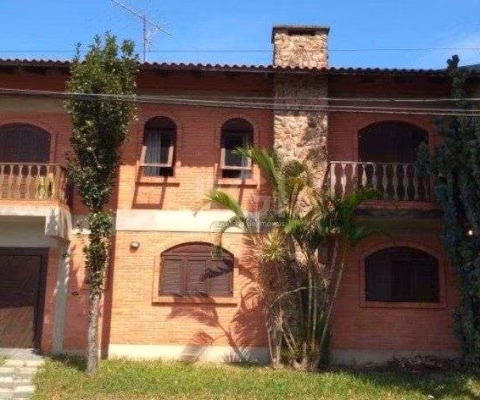 Casa para Venda - 326m², 3 dormitórios, sendo 2 suites, 4 vagas - Parque dos Maias