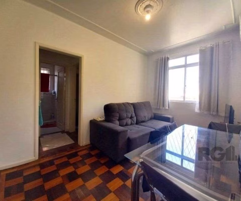 Excelente apartamento de 39m² com 1 dormitório no Centro Histórico.