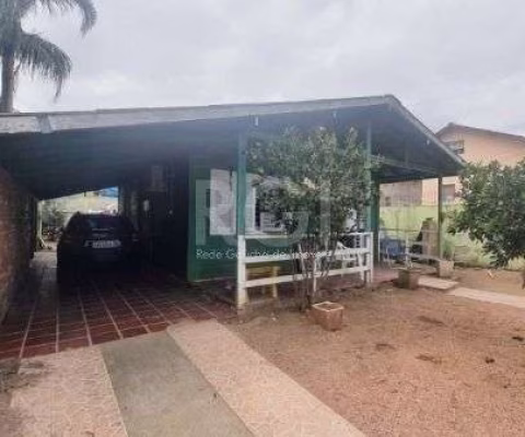 Casa para Venda - 120m², 3 dormitórios, sendo 1 suites, 2 vagas - Ipanema/ Bahamas
