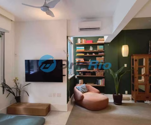 Apartamento com 3 quartos à venda na Avenida Atlântica, Leme, Rio de Janeiro