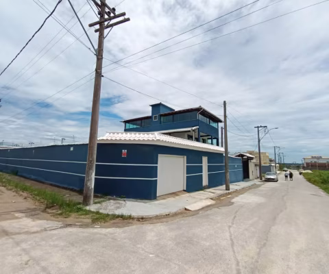 Imóvel de luxo com piscina e área gourmet em Cabo Frio