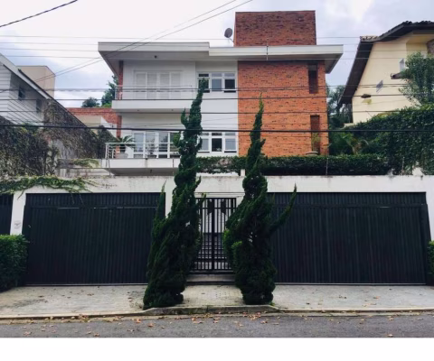 Sobrado de Luxo no Jardim Guedala - SP