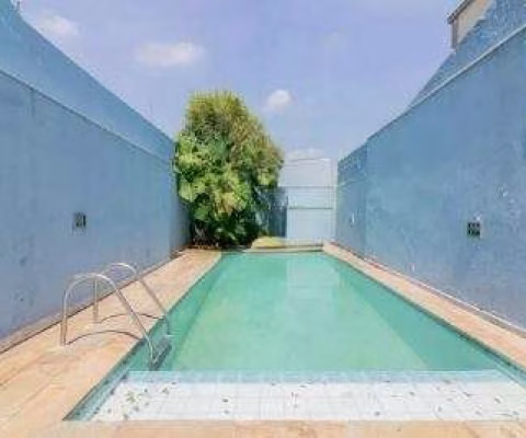 Casa Terrea - 3 dorms./suite 2 vagas - 320m