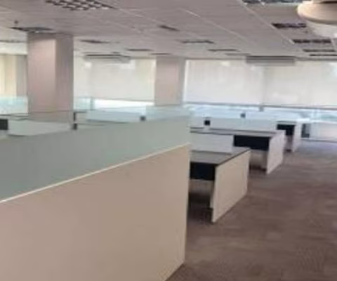 Sala Comercial à venda em Pinheiros com 621 m² 4 banheiros 15 vagas