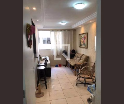 Apartamento à Venda - Jardim Nadir, 2 Quartos,  45 m2