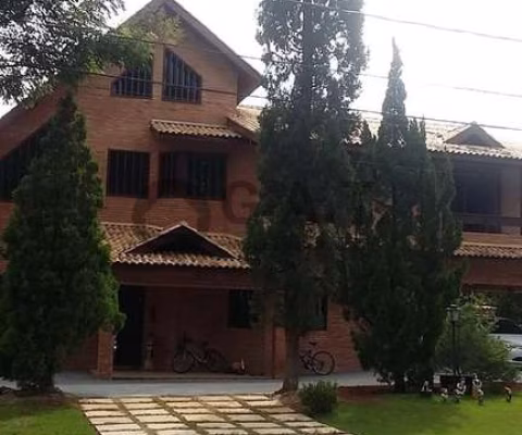 CASA EM CONDOMÍNIO À VENDA NO LAGO AZUL - SOROCABA/SP