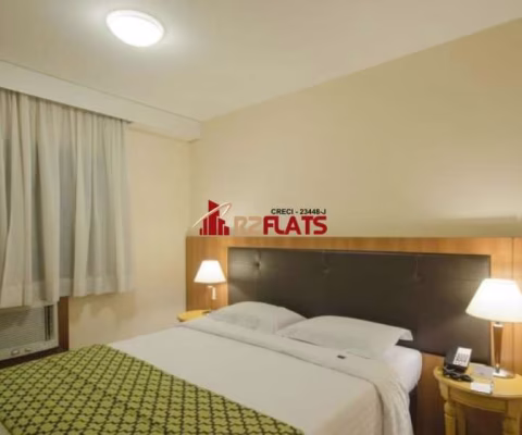 Flat com ótimo preço no bairro Cidade Monções. Confira!