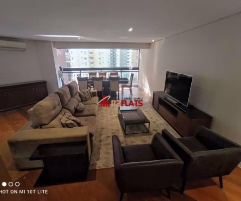 FLAT EXCELENTE PARA LOCAÇÃO EM MOEMA !! APROVEITE!