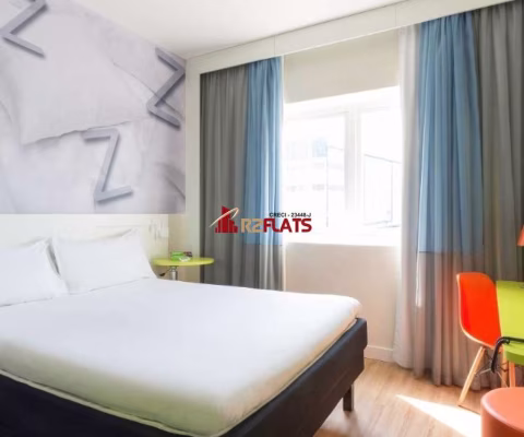 Flat com ótimo preço no bairro Barra Funda. Confira! Ótimos redimentos!