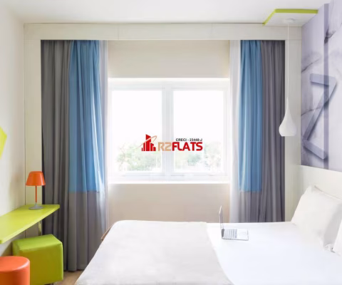 Flat com ótimo preço no bairro Barra Funda. Confira! Ótimos redimentos!