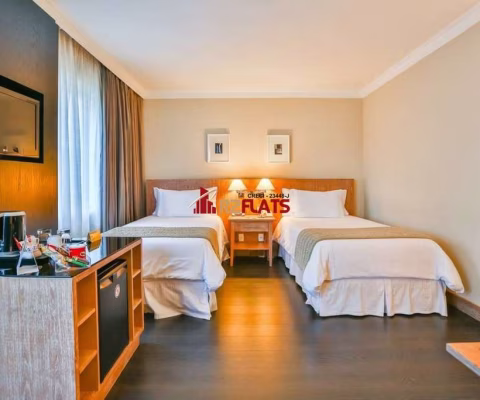 Flat  com ótimo preço no bairro Cidade Monções. Confira!
