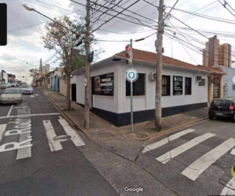 Sala Comercial com Sensacional localização, disponível para locação por R$800/mês - Centro - Salto/SP
