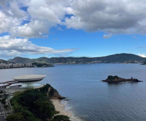Apartamento Boa Viagem 4 suítes, vista mar. 220m²